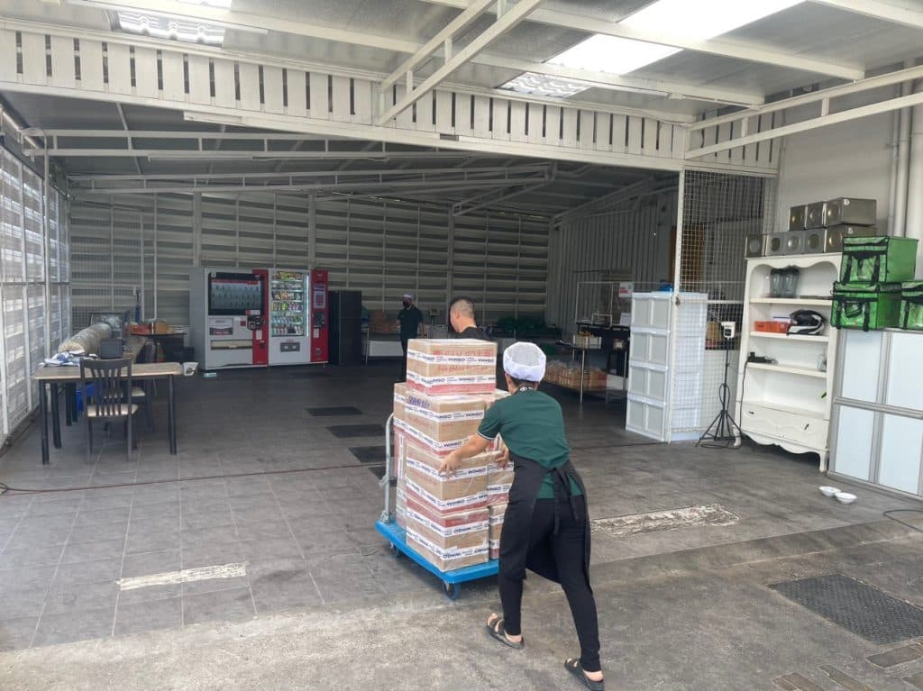 chuyển phát nhanh hàng hóa lớn hơn 30kg thành công