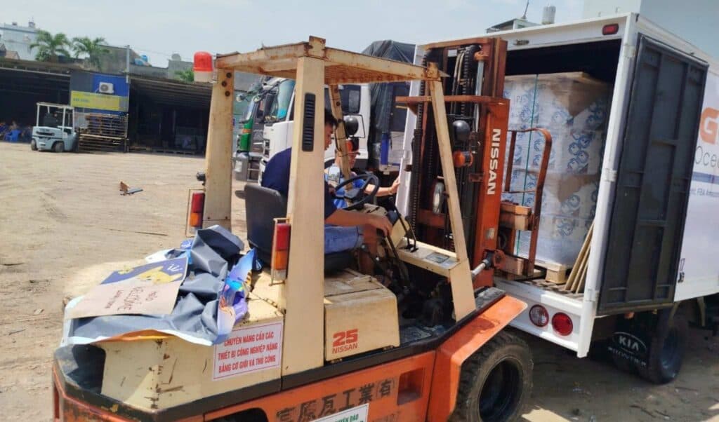 Road freight to Thailand