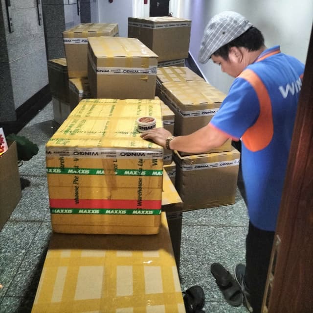 Hình ảnh vận chuyển thực tế tại Wingo Logistics